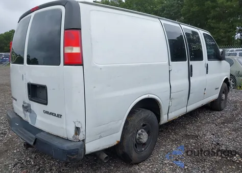 2006 Chevrolet Express Work Van z USA, uszkodzony, nr VIN 1GCGG25V561124410